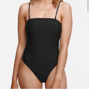 Tigerlily one piece swimsuit size medium